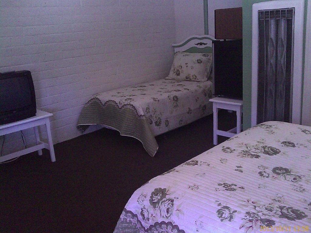 Ranch Motel Tehachapi Zimmer foto